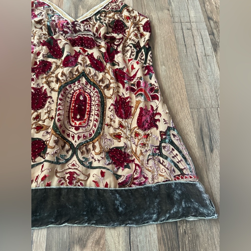 Romantic Beaded Paisley Velvet Silk Camisole Sleeveless Top - Picture 10 of 11